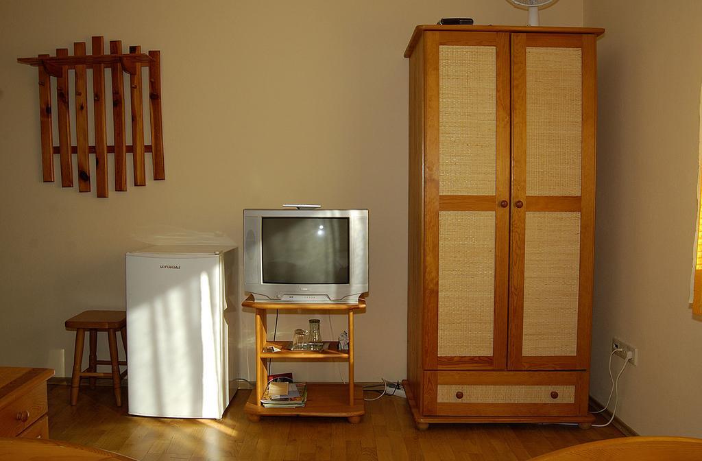 Penzion Majak Banská Bystrica Dış mekan fotoğraf